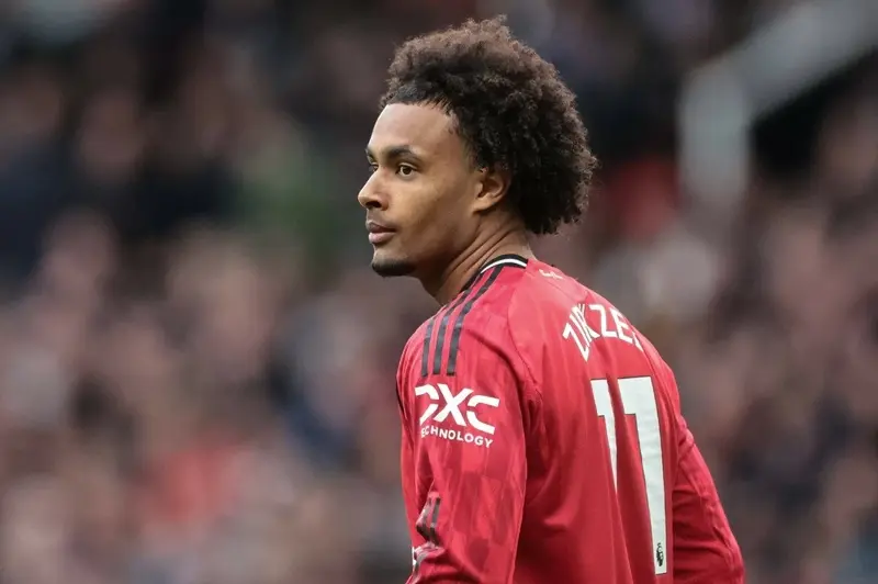 Không còn nằm trong kế hoạch của MU, Zirkzee rời sân Old Trafford?