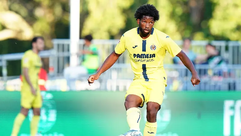 Los problemas físicos de Kambwala en el Villarreal