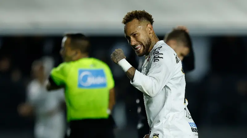 VÍDEO: Neymar marca un magnífico gol en solitario con el Santos, reforzando sus opciones de entrar en la convocatoria para el Mundial de 2026