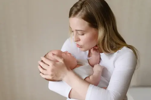 Crying babies can hold a woman's attention for a longer time.