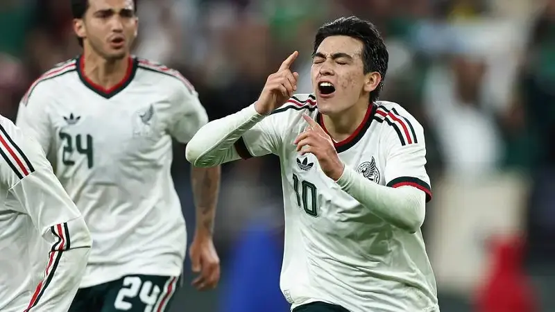 Gilberto Mora enciende las alarmas dentro de la selección mexicana
