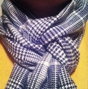 pretzel knot scarf