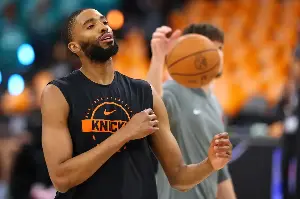 Knicks’ Mikal Bridges Reflects on Past NBA Finals Experience While Up 2-0