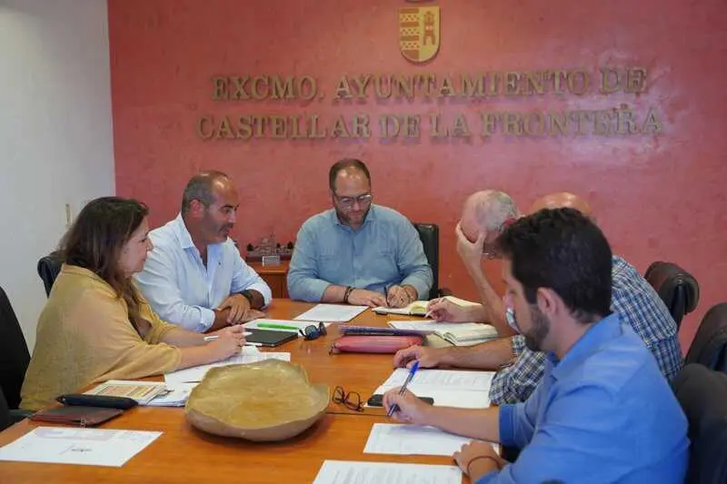 Diputación constituye la mesa técnica del plan básico de Castellar para la ordenación urbanística
