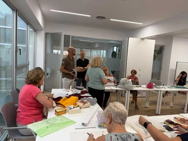 La Universidad Popular de Alcalá de Guadaíra roza las 1.400 solicitudes el primer día de inscripción