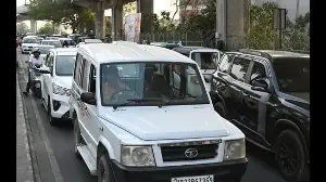 Green corridor turns trap: New traffic plan chokes key Lko crossings