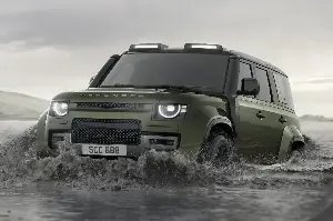 The 2027 Defender OCTA is disappointing due to a power cut of nearly 100 horsepower.