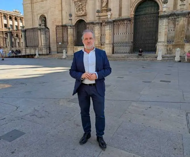 El Ayuntamiento reduce a 80 días el periodo medio de pago a proveedores, su nivel más bajo de las últimas décadas