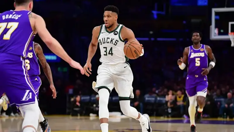 Los Angeles Lakers intentarían obtener a Giannis Antetokounmpo desde Milwaukee Bucks 