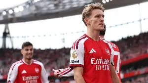 Odegaard and Havertz strike as Arsenal come from behind to beat Chelsea in London derby