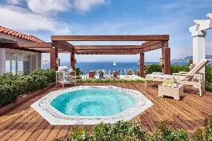 Why this luxury hotel has cracked down on influencers’ photo shoots