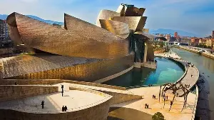 Voting begins for the 7 contemporary wonders of the world.