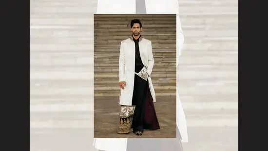 Tahiliani’s goal has always been to make structured drapes that fall beautifully on the body.