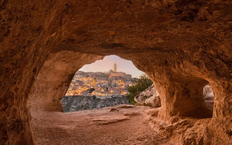 Families lived in the caves of Matera for many centuries - Sean Pavone/iStockphoto