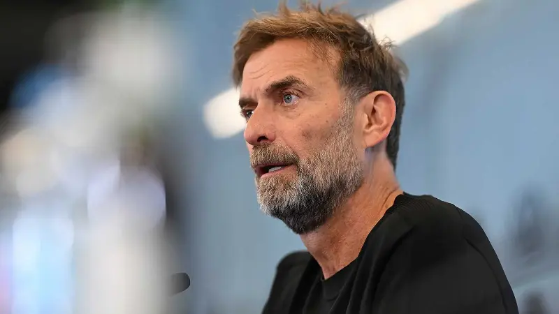 National team boss targets pundit negativity