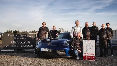 The 2025 Porsche 911 GT3 takes M/T Nürburgring record 4 Porsche 911 GT3 Manual transmission Nürburgring