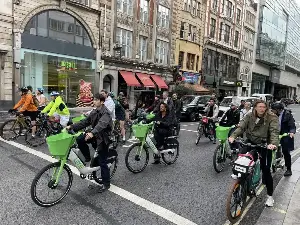 Cycle hire in London jumps to 14% as commuters swap to two wheels during Tube strikes