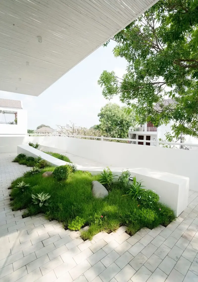 kavya-house-tinh-gian-an-nhien-giua-long-do-thi-pau-architects-10.jpg