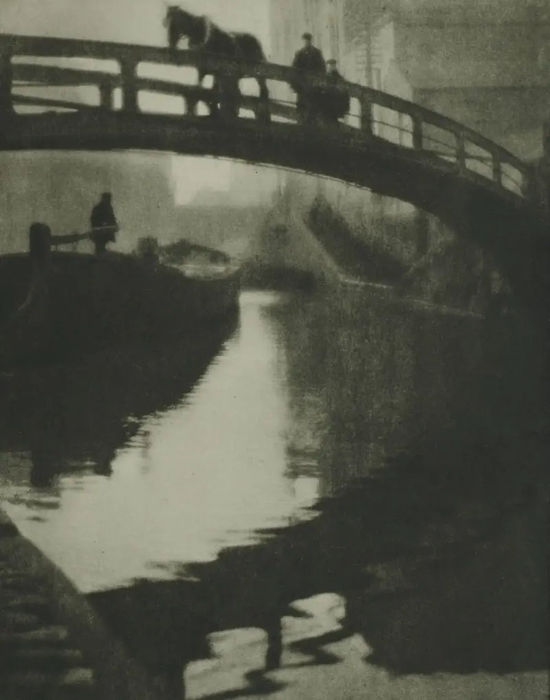 Pictorialists employed painterly effects to photography to suggest it should be considered high art (Alvin Langdon Coburn’s Regent’s Canal, 1909) - The Universal Order/Wilson Centre for Photography