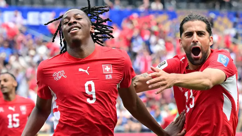 Johan Manzambi | Suiza | Tres goles