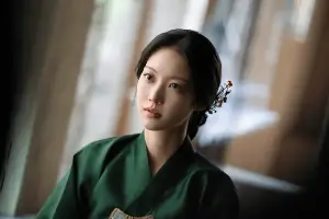 How Gong Seung-yeon Became the Secret Weapon Behind Perfect Crown’s 13.8% Ratings Spike