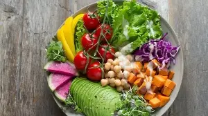 Dietitian explains why healthy eating for Indians starts with a balanced plate, not just salads