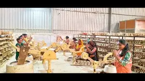 AI, modern design tools set to reshape Prayagraj’s pottery tradition