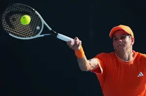 Jódar dedicates win at Madrid Open to Bellingham