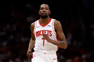 Rockets Star Kevin Durant Reaches Head-Turning NBA Milestone