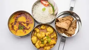 Office Lunch Made Easy: 7 Quick and Tasty Curries