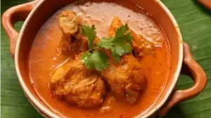 Bored with the usual chicken recipes? Try Chef Sanjeev Kapoor’s rich Goan chicken xacuti