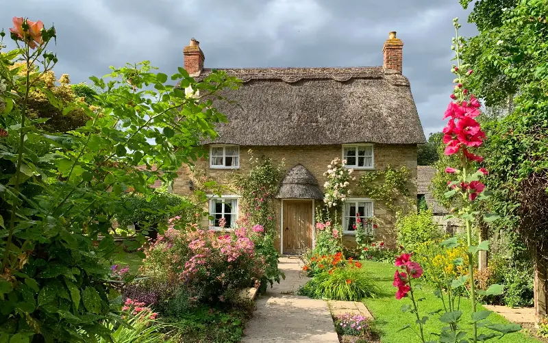 You may want to avoid listing a property in the winter months using photos clearly taken in the height of summer - iStock Editorial