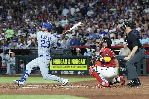 Shohei Ohtani has another two-way gem as Dodgers blank the Diamondbacks