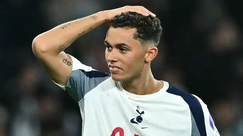 Johnson struggling to impress Frank