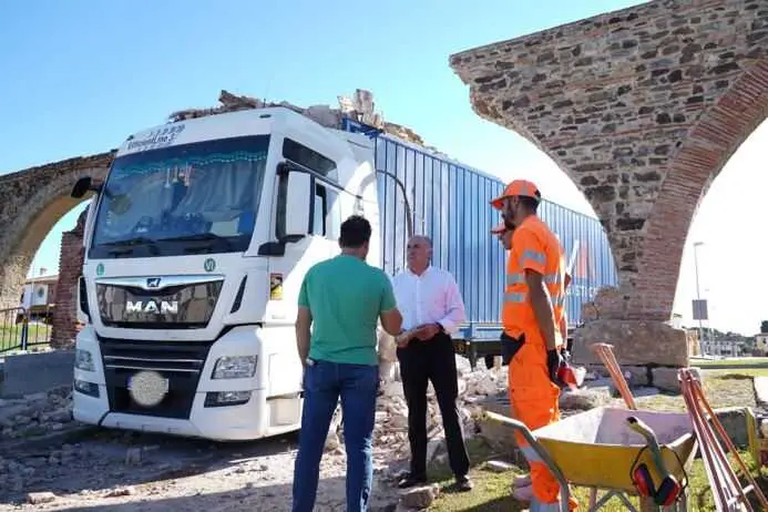El Ayuntamiento de Algeciras adjudica por 36.310 euros la reconstrucción del acueducto de los Arcos del Cobre
