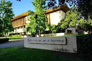 Pushing brains over brawn at academic boot camp for veterans at Caltech