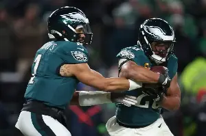 Aside from Jalen Hurts, here's the Eagles' most important player in 2026