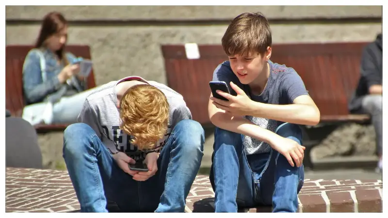 Gen Z zwaar getroffen door digitale overbelasting