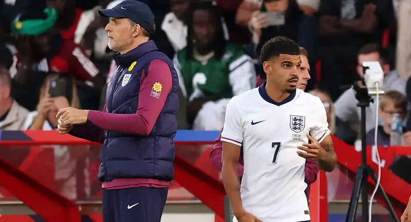 Gibbs-White rompe su silencio sobre las «opiniones»