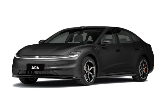 Outperforming the Kia K5, this D-segment sedan boasts 286 horsepower, advanced features, and is priced at 464 million VND - Image 2.