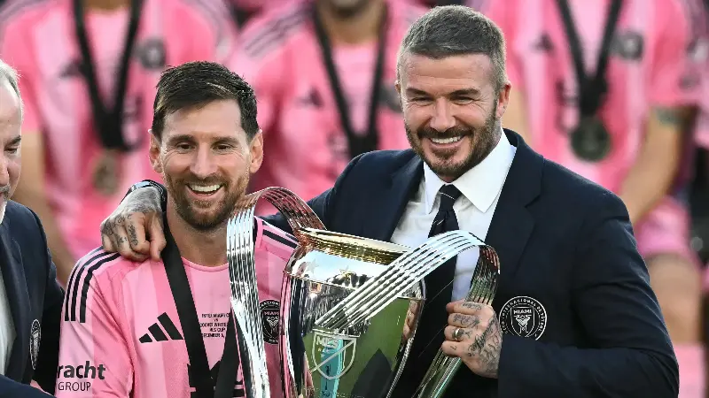 Talks being held that would present Messi with career first