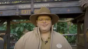 Josh Gad Asks Fans To Keep His Family In Their 'Prayers' After He Had To Bail On New Frozen Disneyland Shebang