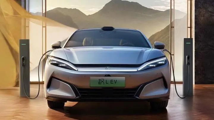 china-byd-xpeng-manda-electricos-bateria