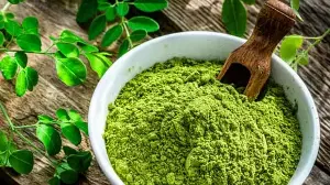 This natural green powder can boost digestion, immunity and heart health, say health experts: BTW, it's not matcha