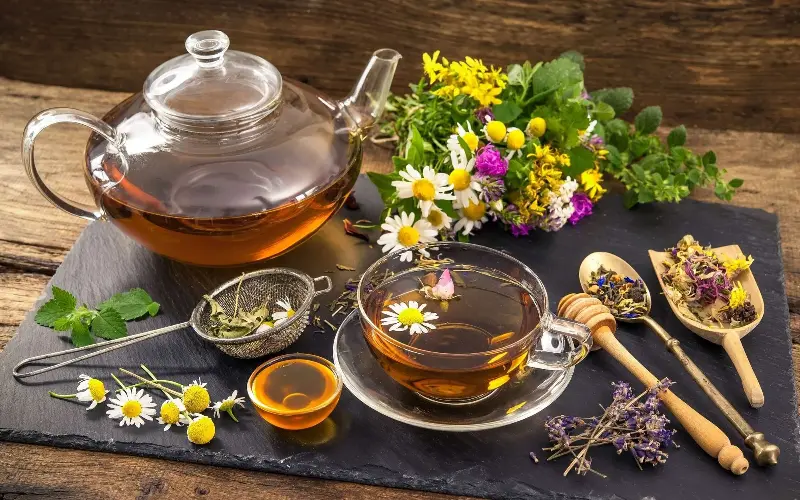 4 types of herbal teas that support people with fatty liver disease - Image 2.