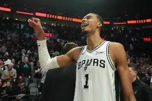 Spurs win in Wembanyama return to take 3-1 lead on Trail Blazers