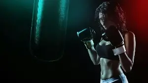 How boxing and home remedies helped a 28‑year‑old Mumbai woman lose 21 kg — from 108 to 87 kg — in 4 months