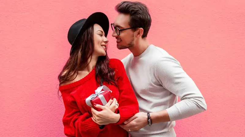 Sledging dating trend