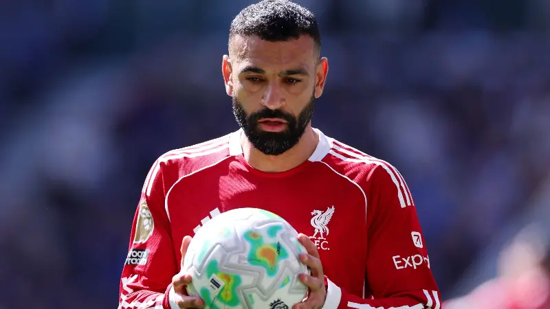 «No debería tratarse del FC Salah»: un icono del Liverpool FC arremete contra la superestrella de los Reds y lo compara con Cristiano Ronaldo