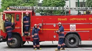Delhi’s choked lanes are slowing fire response